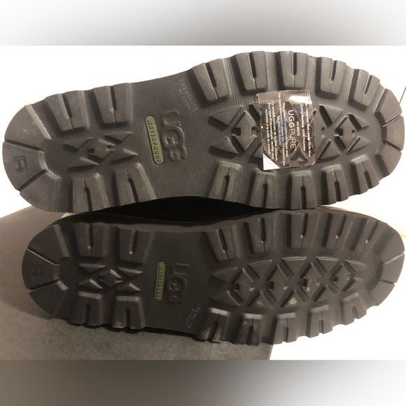 New!!!  Ugg Hannen leather waterproof boots - Picture 7 of 8